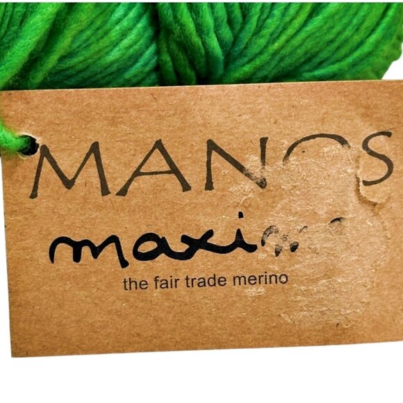 Manos del Uruguay Maxima Extra Fine Merino Yarn Kelly Green 219 Yards 3.5 Oz - Picture 2 of 4